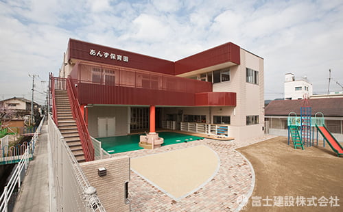 あんず保育園　改築工事